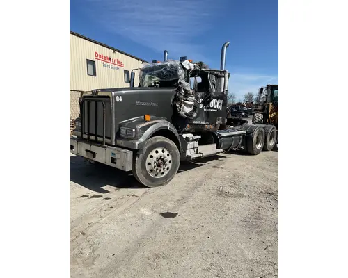 Cab WESTERN STAR TRUCKS 4900 FA Dutchers Inc   Heavy Truck Div  Ny