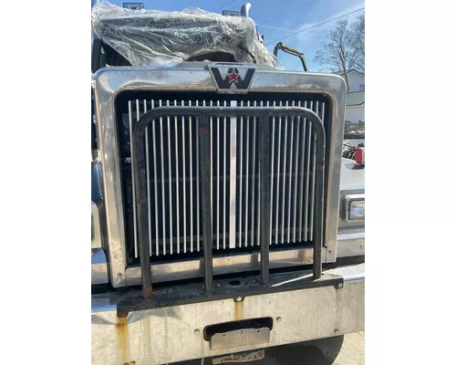 Grille WESTERN STAR TRUCKS 4900 FA Dutchers Inc   Heavy Truck Div  Ny