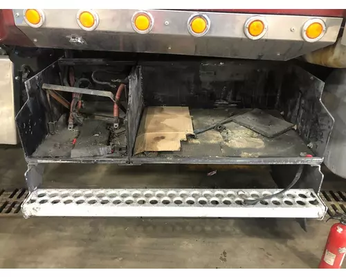 Western Star Trucks 4900EX Battery Box