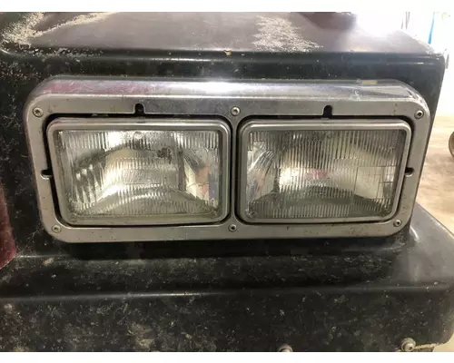 Western Star Trucks 4900EX Headlamp Assembly