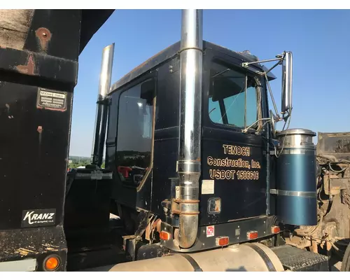 Western Star Trucks 4900FA Cab Assembly