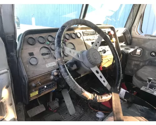 Western Star Trucks 4900FA Dash Assembly