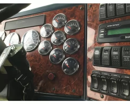 Western Star Trucks 4900FA Instrument Cluster