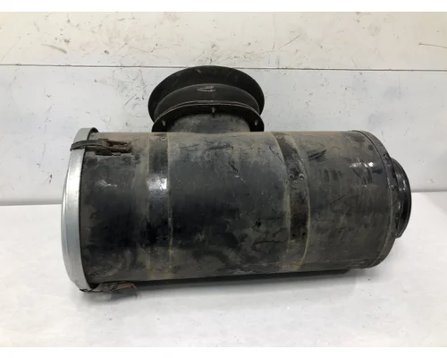 Western Star Trucks 4900 Air Cleaner