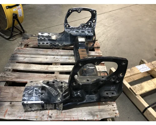 Western Star Trucks 4900 Crossmember