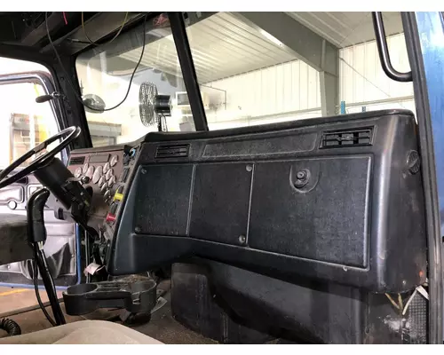 Western Star Trucks 4900 Dash Assembly