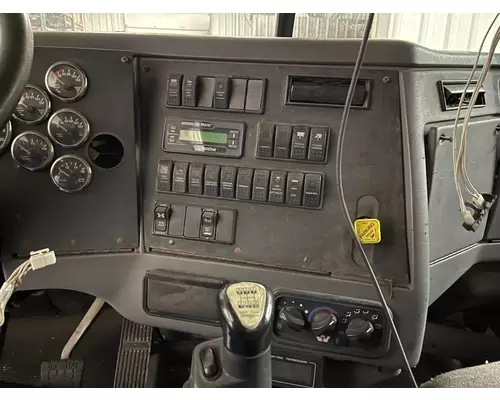 Western Star Trucks 4900 Dash Assembly