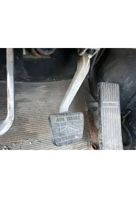 Western Star Trucks 4900 Foot Control Pedal (all floor pedals)