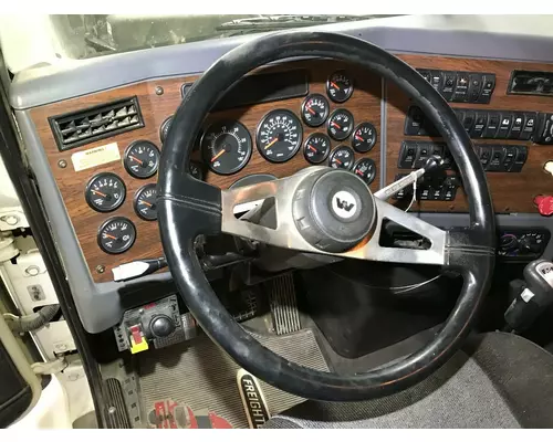 Western Star Trucks 4900 Steering Column