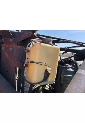 Western Star Trucks 4900 Windshield Washer Reservoir