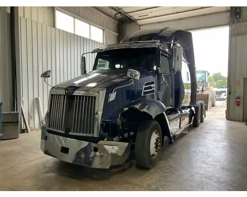 Western Star Trucks 5700 Cab Assembly