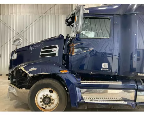 Western Star Trucks 5700 Cab Assembly