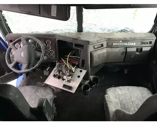 Western Star Trucks 5700 Dash Assembly