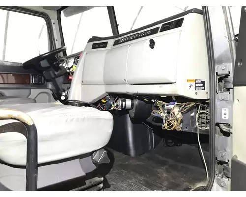 Western Star Trucks 5700 Dash Assembly