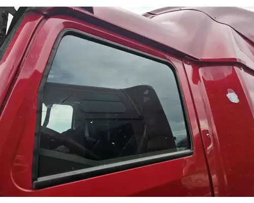 Western Star Trucks 5700 Door Glass, Front