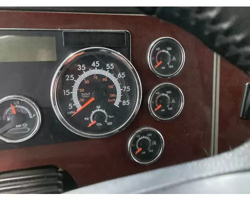 Western Star Trucks 5700 Instrument Cluster