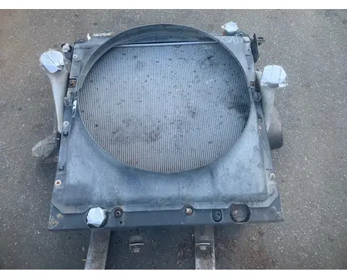 Radiator WESTERN STAR TRUCKS 5700 Payless Truck Parts