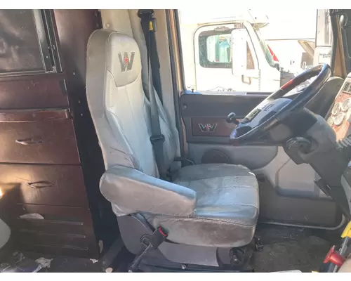 Western Star Trucks 5700 Seat (non-Suspension)