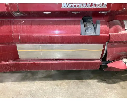 Western Star Trucks 5700 Skirt