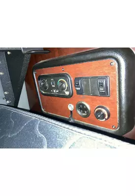 Western Star Trucks 5700 Sleeper Controls