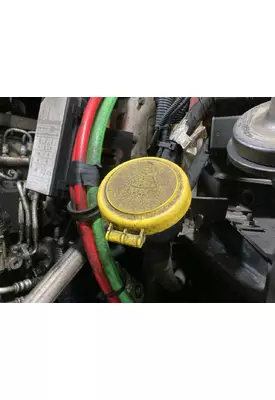 Western Star Trucks 5700 Windshield Washer Reservoir