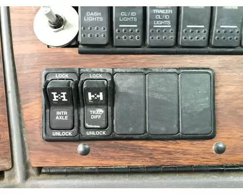 Western Star Trucks 5800 Dash Assembly