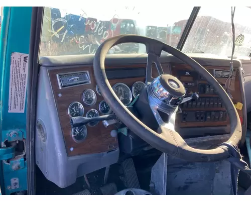 Western Star Trucks 5900 Dash Assembly