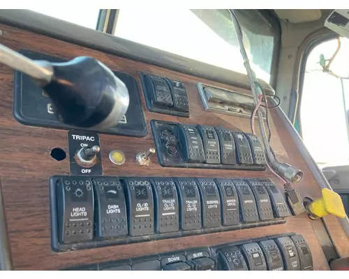 Western Star Trucks 5900 Dash Panel