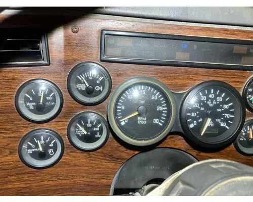 Western Star Trucks 5900 Instrument Cluster