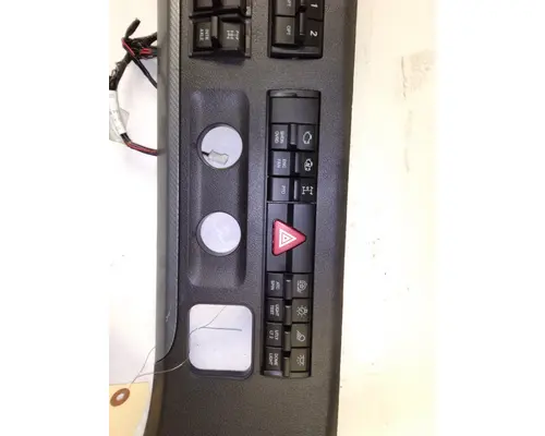 Dash / Console Switch WESTERN STAR  Hagerman Inc.
