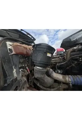 Western Star 4700 Air Cleaner