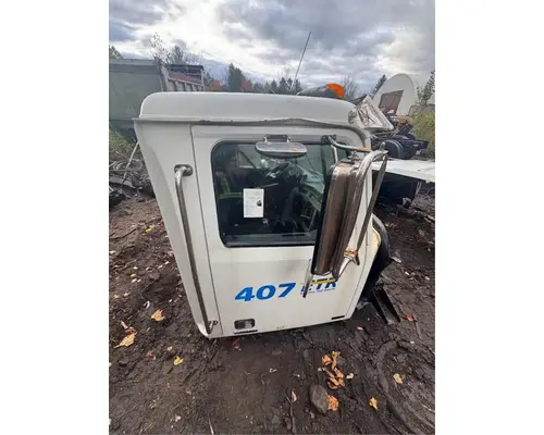 Western Star 4700 Cab