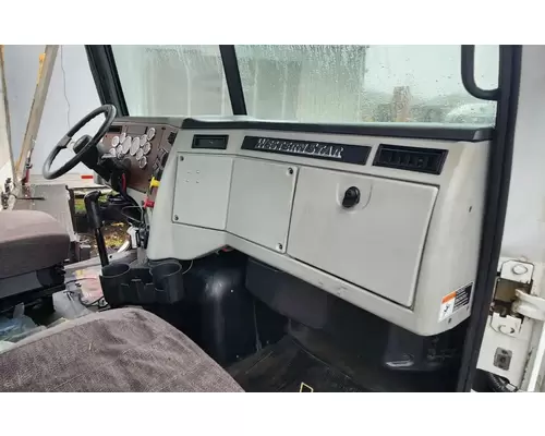 Western Star 4700 Dash Assembly