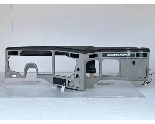 Western Star 4700 Dash Assembly