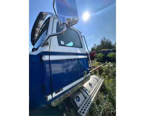 Door Assembly, Front Western Star 4700 Dixie Truck Centre