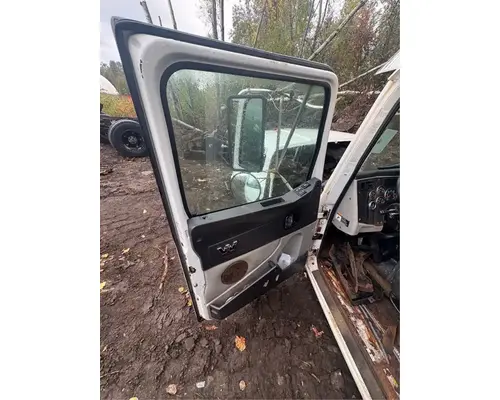 Door Assembly, Front Western Star 4700 Dixie Truck Centre