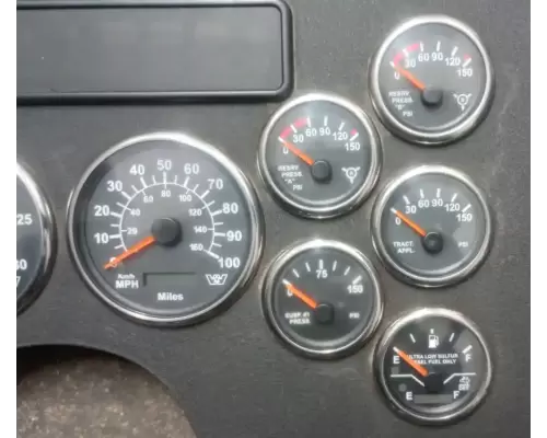 Western Star 4700 Instrument Cluster