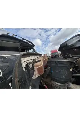 Western Star 4700 Radiator Overflow Bottle