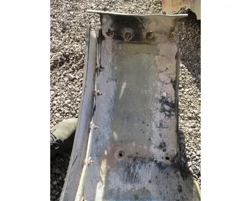 Western Star 4864F Fender Extension