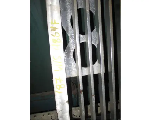 Western Star 4864F Grille