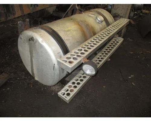 Western Star 4864S Fuel Tank