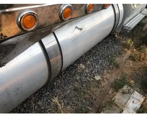 Western Star 4900 FA Fuel Tank