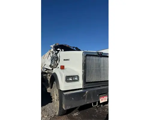 Western Star 4900 FA Hood