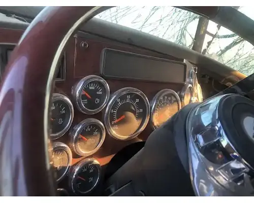 Western Star 4900 FA Instrument Cluster