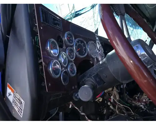 Western Star 4900 FA Instrument Cluster