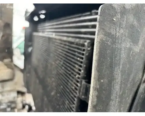 Western Star 4900 FA Radiator
