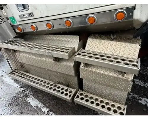 Western Star 4900 FA Tool Box