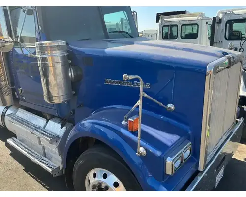 Hood WESTERN STAR 4900 FA Geco - Fresno