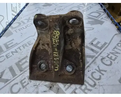 Western Star 4900 SA Brackets, Misc.