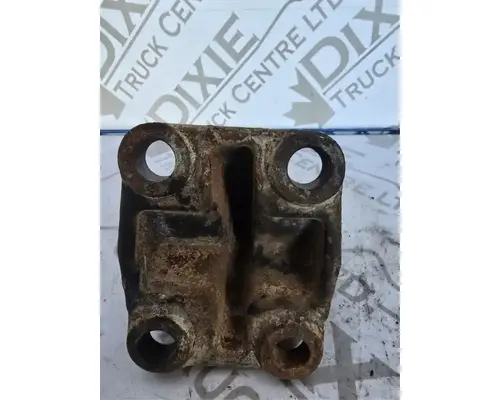 Western Star 4900 SA Brackets, Misc.
